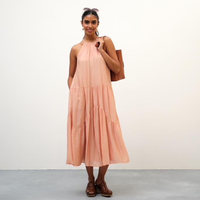 easy breezy dresse hero