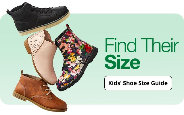 Clearance sale of a shoe store hi-res stock photography and images