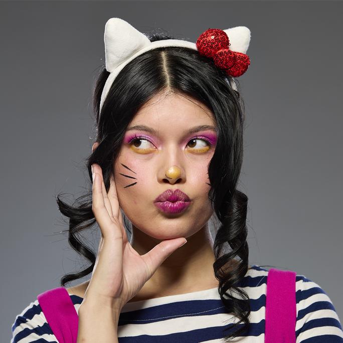 Halloween Beauty - Hello Kitty copy