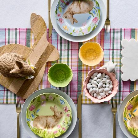 Hosting and Entertaining