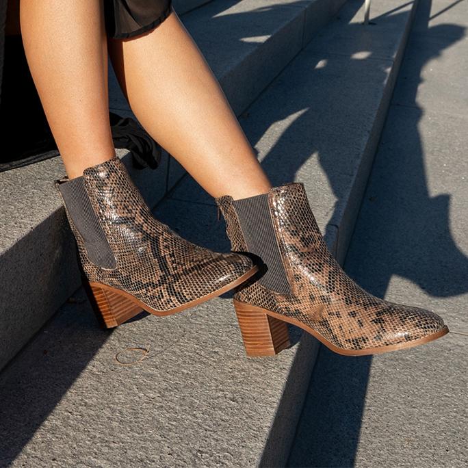 Journee Signature Tazlyn Booties