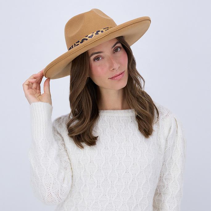 JS Jessica Simpson Felt Pencil Brim Fedora