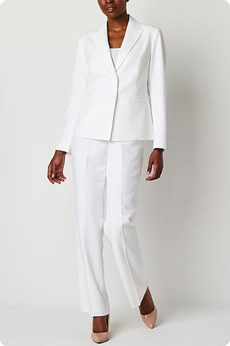 Le Suit