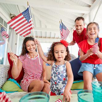 Patriotic Shop-shop Americana apparel and decor