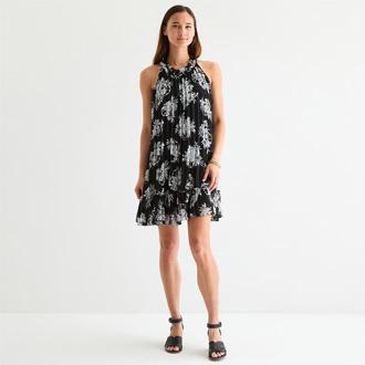 Robbie Bee Floral Shift Dress
