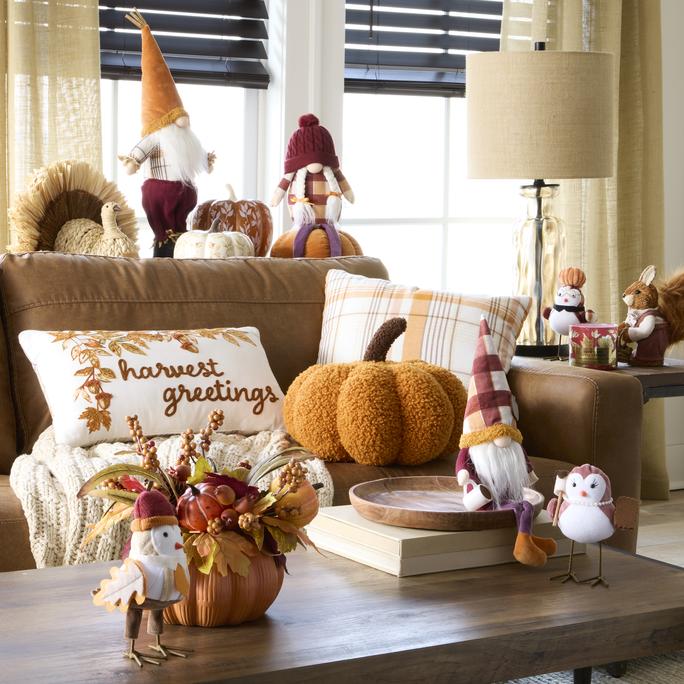 Thanksgiving Decor - Hero